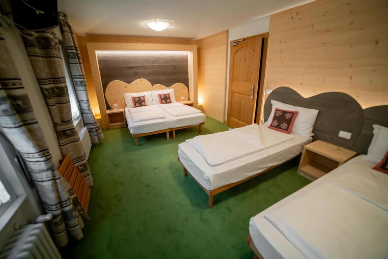 Al Sole Mountain Chic Hotel Folgaria Værelse billede