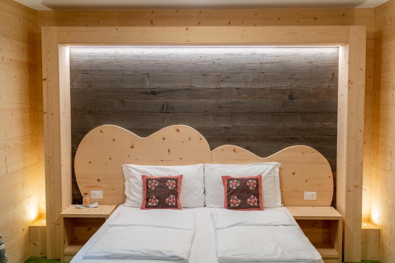 Al Sole Mountain Chic Hotel Folgaria Eksteriør billede