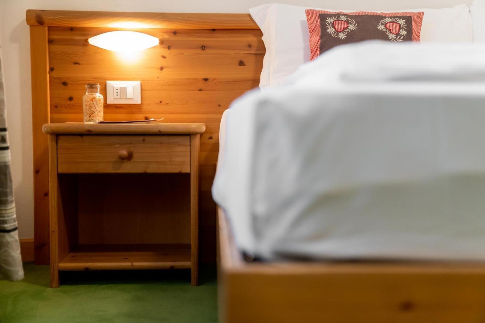 Al Sole Mountain Chic Hotel Folgaria Værelse billede
